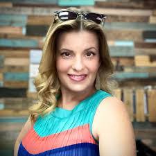 Mary Chunn's Instagram, Twitter & Facebook