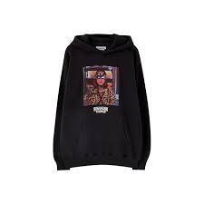 Bei pull&bear findest du die sweatshirts für herren, die diese saison den trend setzen. Parity Stranger Things Hoodie Pull And Bear Up To 69 Off