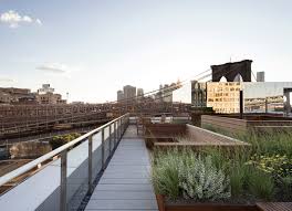 Because new york city fire codes are so strict, i don't specify grills or fire features for rooftop gardens. Gallery Of James Corner Field Operations Highlights New York S Skyline With Rooftop Garden 7