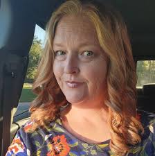 Is there anywhere I could get a really GOOD wavy or curly perm out here?  Want to try something new but scared to mess my hair up with someone  inexperienced. Photo reviews