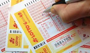 » wann findet die ziehung statt? Lottozahlen Samstag 13 03 2021 Lotto Am Samstag Aktuelle Gewinnzahlen Und Quoten Fur Ziehung Mit 9 Millionen Euro Im Jackpot Mz De