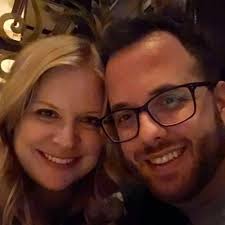 Danny Hauser (@dannyhauser)