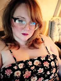 Mallory Babcock's Instagram, Twitter & Facebook