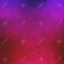 El purpura es el resultado de combinar mayoritariamente el rojo con con cantidades pequeñas de azul. Resumen Fondo Azul Purpura Rosado Marco De Color Degradado Desenfoque Suave Grunge Diseno De Textura Vintage Fondo Fondo Elegante Pared Pintada Purpura De Papel De Fondo De Color Rosa Plantillas De Fondo