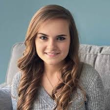 Jennifer Jarman's Instagram, Twitter & Facebook