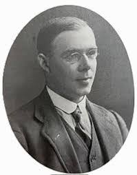 Barry Easter's Instagram, Twitter & Facebook