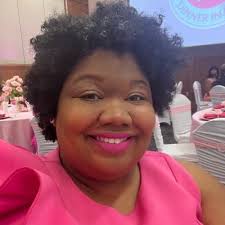 Tess Allen (@tessallen_)