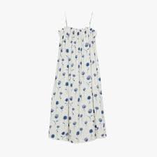 Shop online for summer dresses, sundresses, casual dresses, boho maxi dresses & more. 42 Best Summer Dresses To Wear In 2021 Vogue