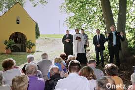 Krumm Schief Und Reizvoll Onetz