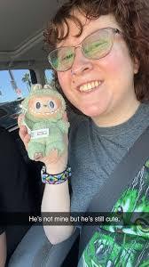 Mandy Buehler's Instagram, Twitter & Facebook