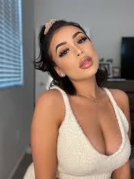 Ulysses Thompson (@WhoseUlysses)