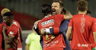 In Beeld Heel Antwerp Juicht Na Gewonnen Bekerfinale Tegen Club Brugge Antwerp Wint Na 28 Jaar Nog Eens Prijs Hln Be