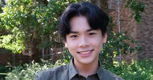 Evan Wang's Instagram, Twitter & Facebook