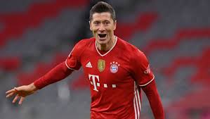 It shows all personal information about the players, including age, nationality, contract duration and current market value. Bayern Monachium Psg Sensacyjne Wiesci Robert Lewandowski Zagra Z Psg Jest Niewielka Nadzieja Sport Tvp Pl