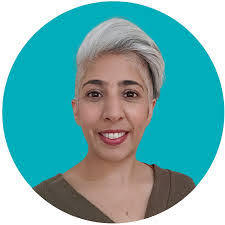 Danielle Waxman's Instagram, Twitter & Facebook