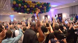We strongly encourage our guests to embrace the convivial style of eating we, ourselves, enjoy! Atlanta New Year S Eve Roaring 20s Dinner Dance Party Dec 31st