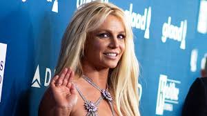 Britney Spears checks into rehab after DUI arrest