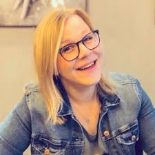 Sarah Eickhoff (@SarahEickhoff)