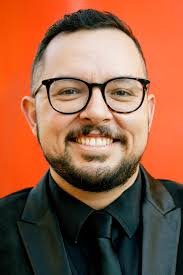 Introducing our new organist, Stephen Gamboa-Diaz! St. Thomas's is  delighted to welcome Stephen Gamboa-Diaz as our new organist. A  distinguished harpsichordist and organist, Stephen has performed for  audiences in the United States,