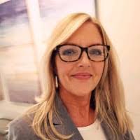 Tina Bernstein's Instagram, Twitter & Facebook