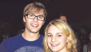 Die besten Partys: Tanzen unterm Tannenbaum