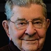 Stephen Ehrhardt's Instagram, Twitter & Facebook