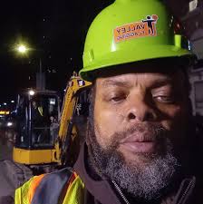 This one Happy Birthday to my amazing nephew Lil Xenos!!!! Love you!!! I  hope you're having the best day ever!!!!🌹🌹🌹🥂🥂🥂🎂 🎂🎂🎂