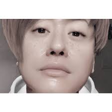 This snapchat filter makes me look like a cross between Justin Bieber and  Kris Jenner, which ends up looking like an Asian Karen. What do you all  think? 🤣 . . . . . . . #