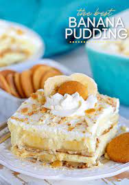 Homemade roasted banana pudding, fresh whipped cream, homemade salted caramel, fresh bananas, and biscoff cookies make this deconstructed banana cream pie recipe fabulous for your next dinner party! The Best Banana Pudding Recipe Ever Mom On Timeout