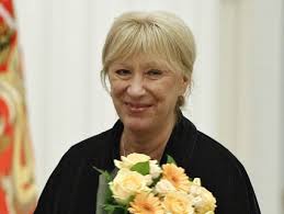 Разница в возрасте у супругов оставляет 6 лет, а когда пара играла свадьбу, избраннице внука аллы пугачевой было всего 20 лет. Ekaterina Vasileva Aktrisa Teatra Kino I Dublyazha Montazher