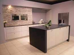 tijdloze eiland keuken showroomkeukenstunt keuken tijdloze keuken eiland