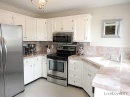 Diy Kitchen Painting 2017 Grasscloth Wallpaper Kitchen Cabinets Painting Diy Painted Pretty P Arbeitsplatte Kuche Kuche Arbeitsplatte Ideen Kuche Ideen