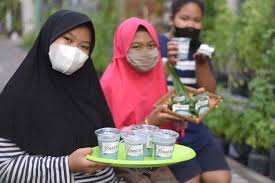 Buka puasa menyantap nasi kebuli di kampung arab semarang kuliner 6 hari lalu. Bunga Telang Diolah Aufaarelia Jadi 15 Produk Makanan Apa Manfaat Dan Khasiatnya Halaman All Kompas Com