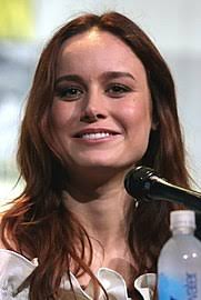 For example, the number of helicopters in the beginning of the journey of randa, conrad and packard is totally incompatible with. Kong Skull Island Wikipedia