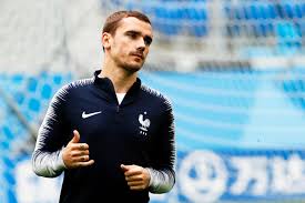 The tattoo names the three children valentino, constantino and benedicto, and reads: What Does Antoine Griezmann Have Tattooed On His Knuckles And What Other Inkings Does He Have