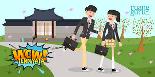 Untuk tiap sekolah biasanya sudah difasilitasi proyektor, layar datar lcd, komputer di tiap kelas, siswanya pun bisa menggunakan fasilitas sekolahnya kapan saja sepuasnya. 9 Fakta Mengejutkan Sekolah Korea Yang Belum Kamu Ketahui