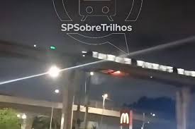Curto-circuito provoca “estouro” em via da Linha 15-Prata do Metrô