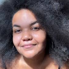 Mariah Mello (mariahmello9@)