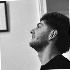 I am delighted to announce that I am starting a new job at LinkedIn as a  Sales Development Representative for the DACH market.