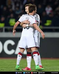 Mario Gotze And Marco Renus Fussball Dortmund Fussball Dfb Team
