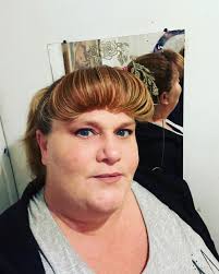 Amber Limon's Instagram, Twitter & Facebook