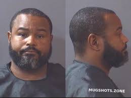 Larry Kennebrew's Instagram, Twitter & Facebook