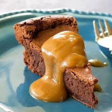 This Flourless Chocolate Peanut Butter Cake Is A Rich Fudge Like Cake It S A Dessert T Chocolate Peanut Butter Cake Peanut Butter Recipes Flourless Chocolate