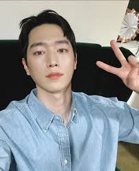 CHIT-CHAT: I'm about ... |