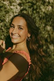 Hannah Cusick's Instagram, Twitter & Facebook