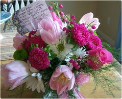 She also provided the flowers for our cake! Better Homes And Gardens Flower Arrangement Giveaway From Ftd