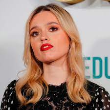 Woods had originally auditioned for the part of 'lily' (played by tanya reynolds), but was more than happy to land the role of aimee gibbs. Sex Education Star Aimee Lou Wood Wurde In Der Schule Gemobbt Stern De