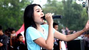 Kumpulan lagu dangdut nella kharisma full album ~ jaran goyang. Download Nella Kharisma Jaran Goyang Mp4 Mp3 3gp Daily Movies Hub