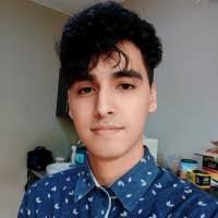 Mariluz Tapia's Instagram, Twitter & Facebook