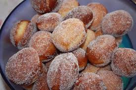 Les Mini Beignets Leana Et Les Triples Beignets Beignets Faits Maison Recette Dessert
